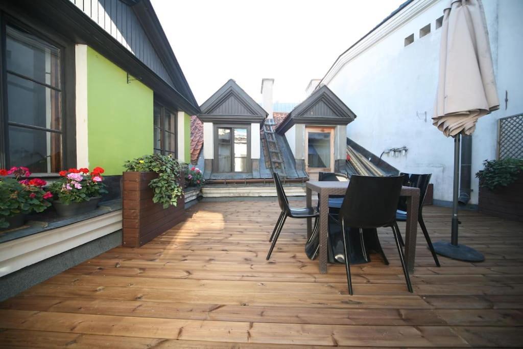 Two Bedroom / Old Town With Private Terrace Ryga Zewnętrze zdjęcie